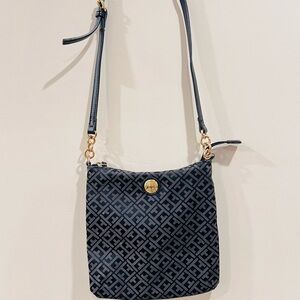 🔥Tommy Hilfiger Crossbody Bag🔥